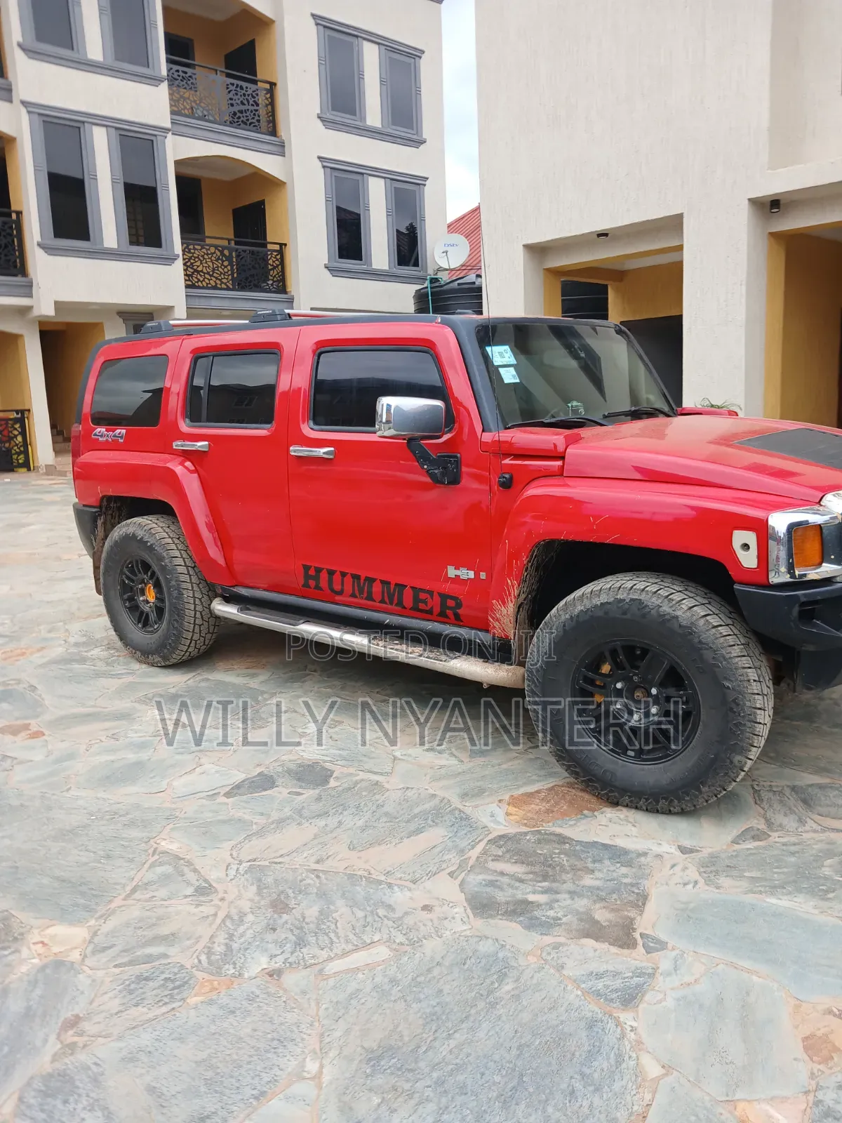 Hummer H3 2006 Red