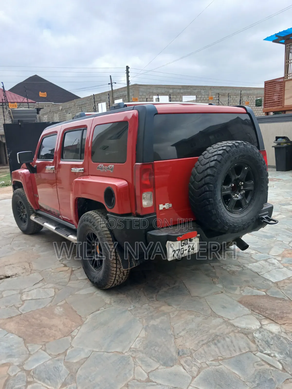 Hummer H3 2006 Red