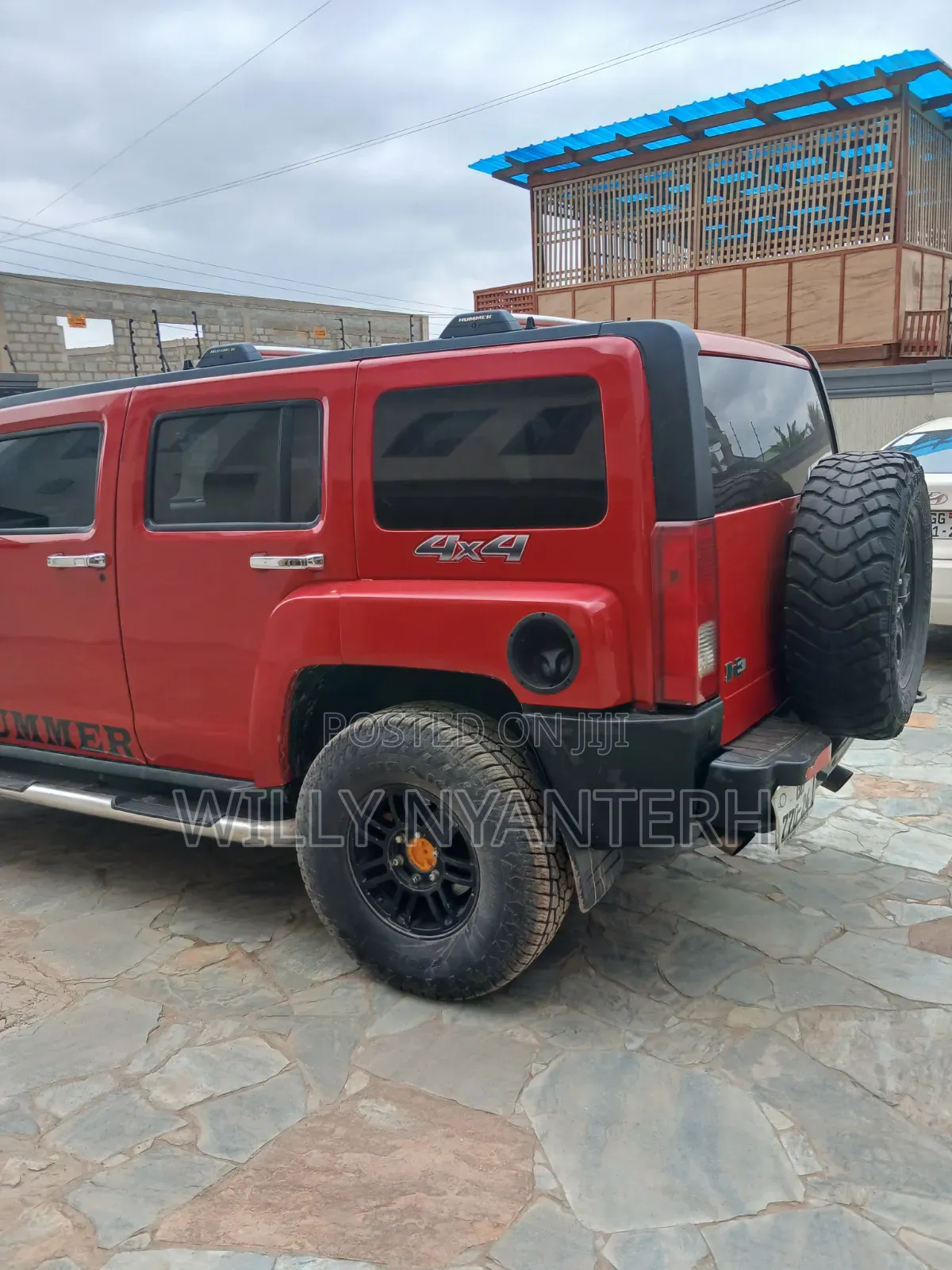 Hummer H3 2006 Red
