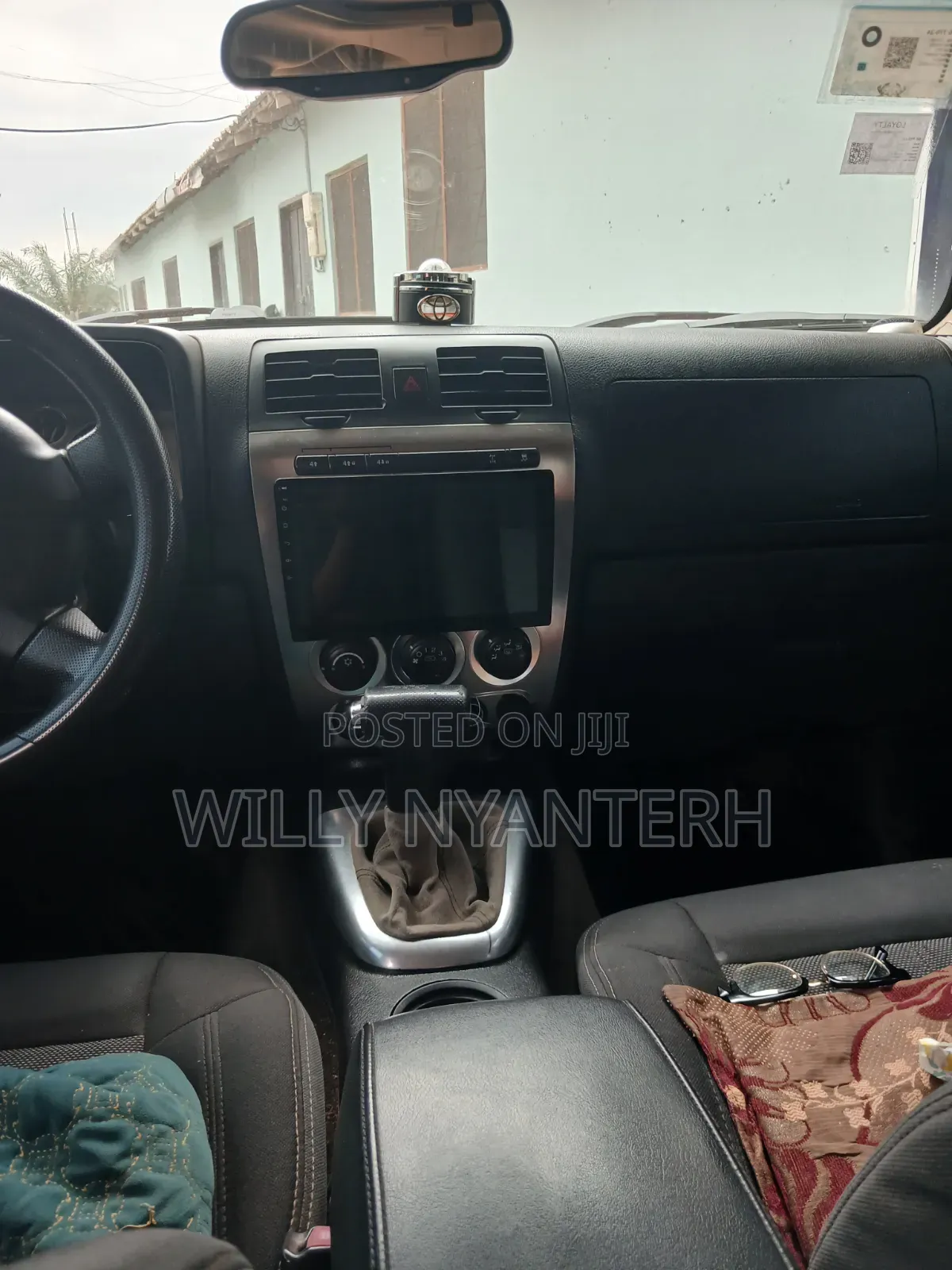 Hummer H3 2006 Red