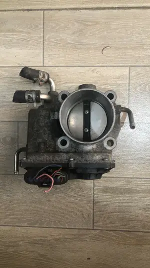 Toyota Camry 4-Pipe Throttle Body