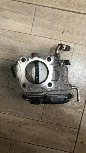 Toyota Camry 4-Pipe Throttle Body