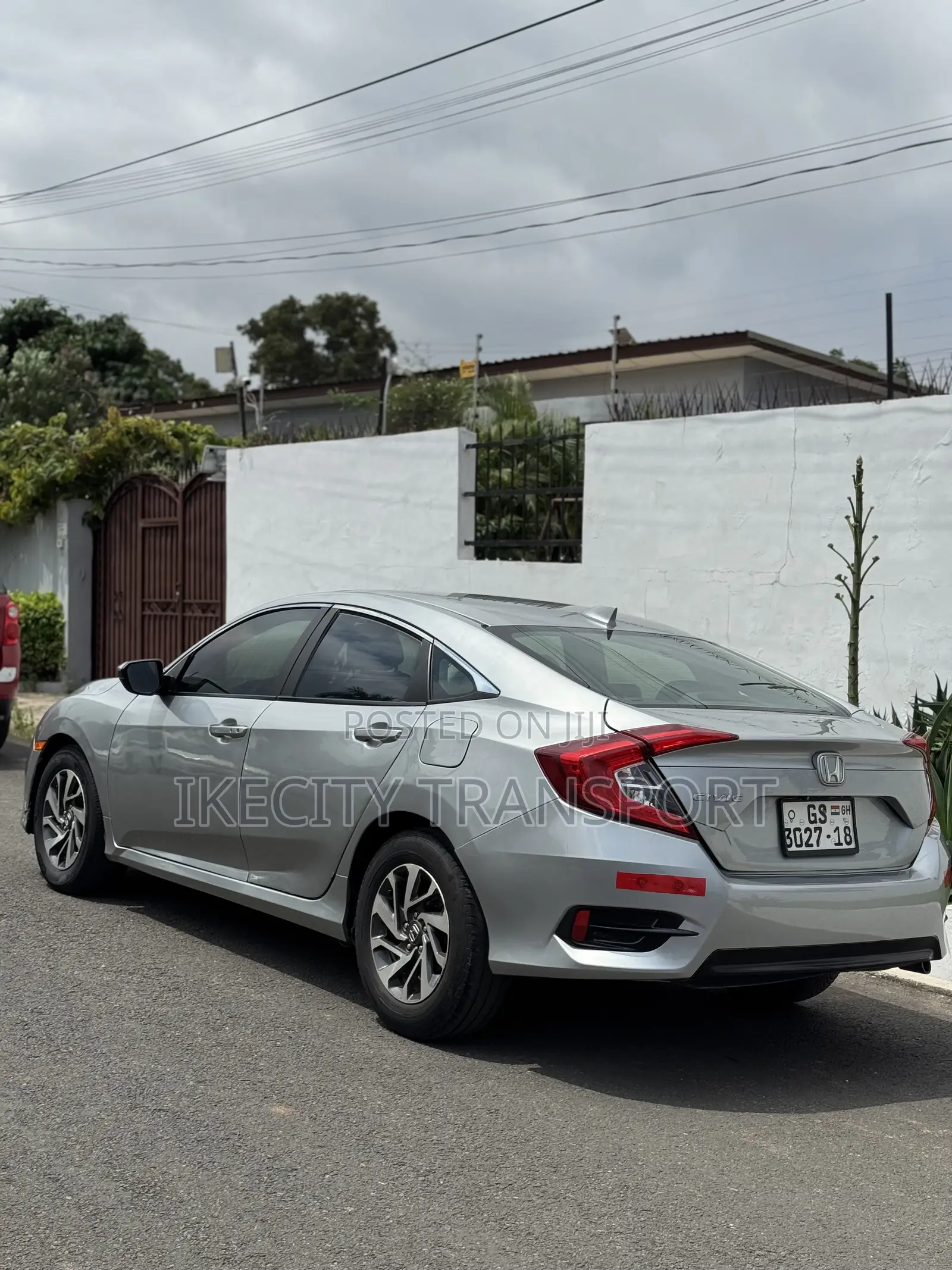 Honda Civic EX-L Sedan 2018 Silver