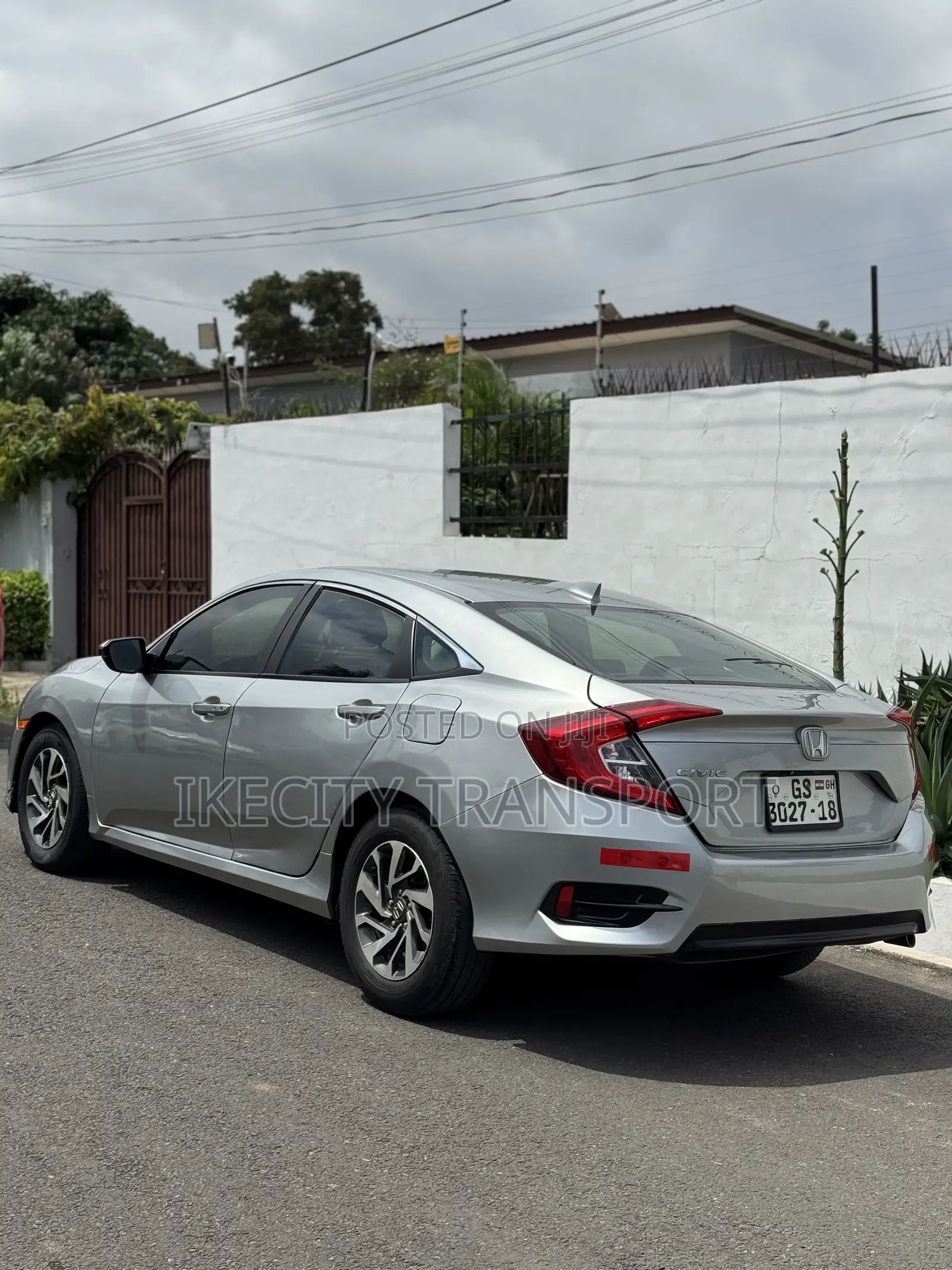 Honda Civic EX-L Sedan 2018 Silver