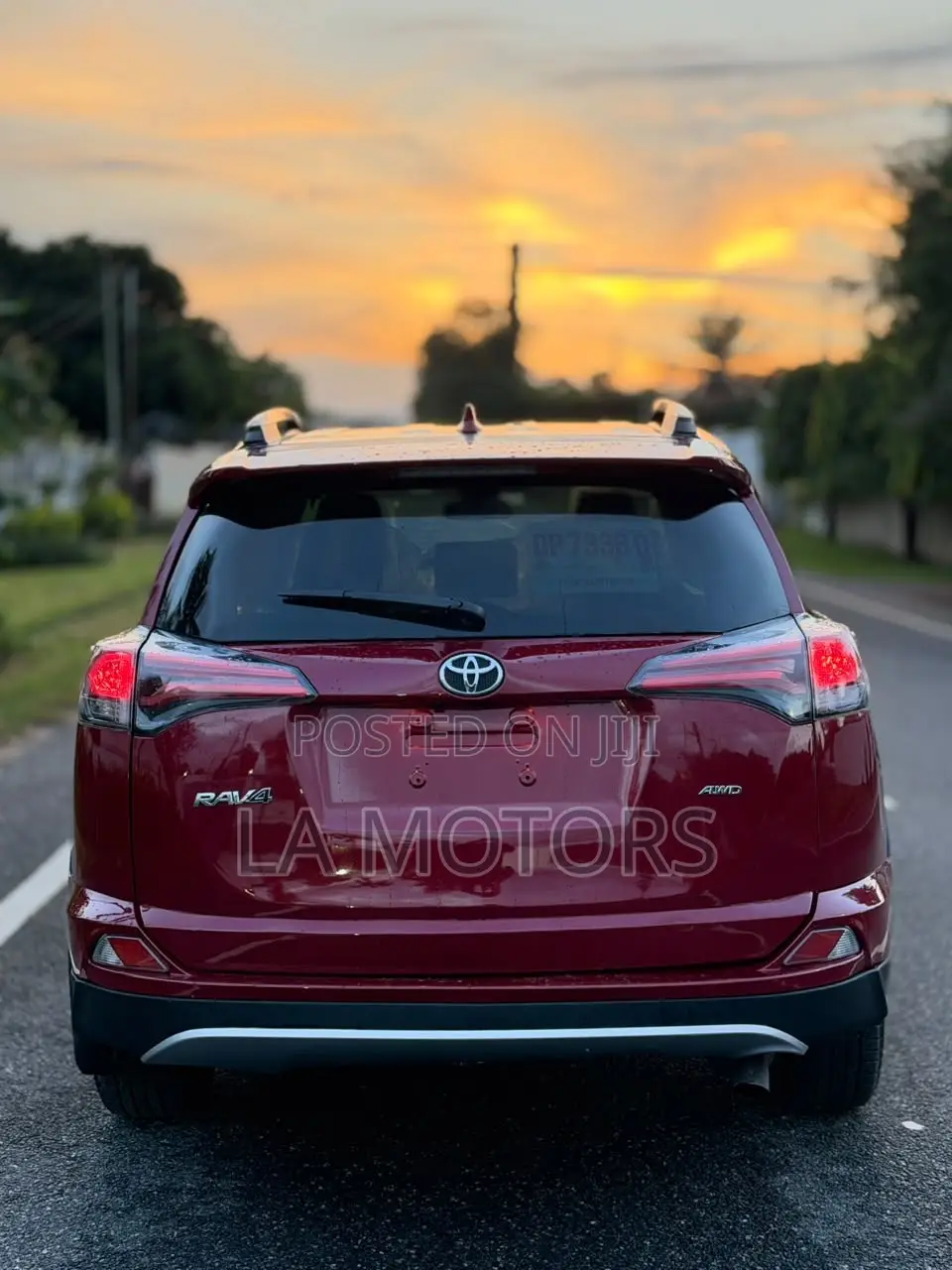 Toyota RAV4 2018 Red