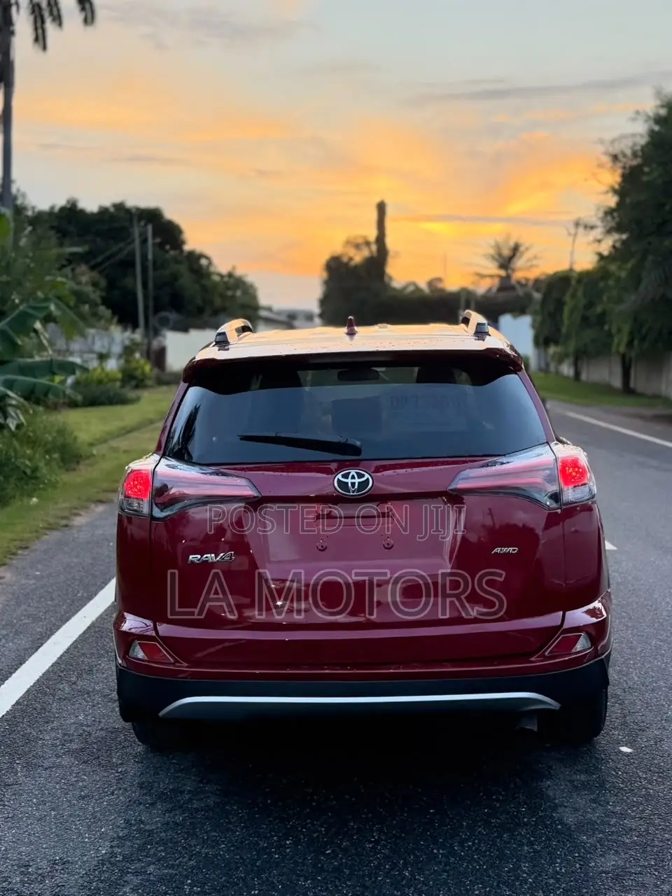 Toyota RAV4 2018 Red