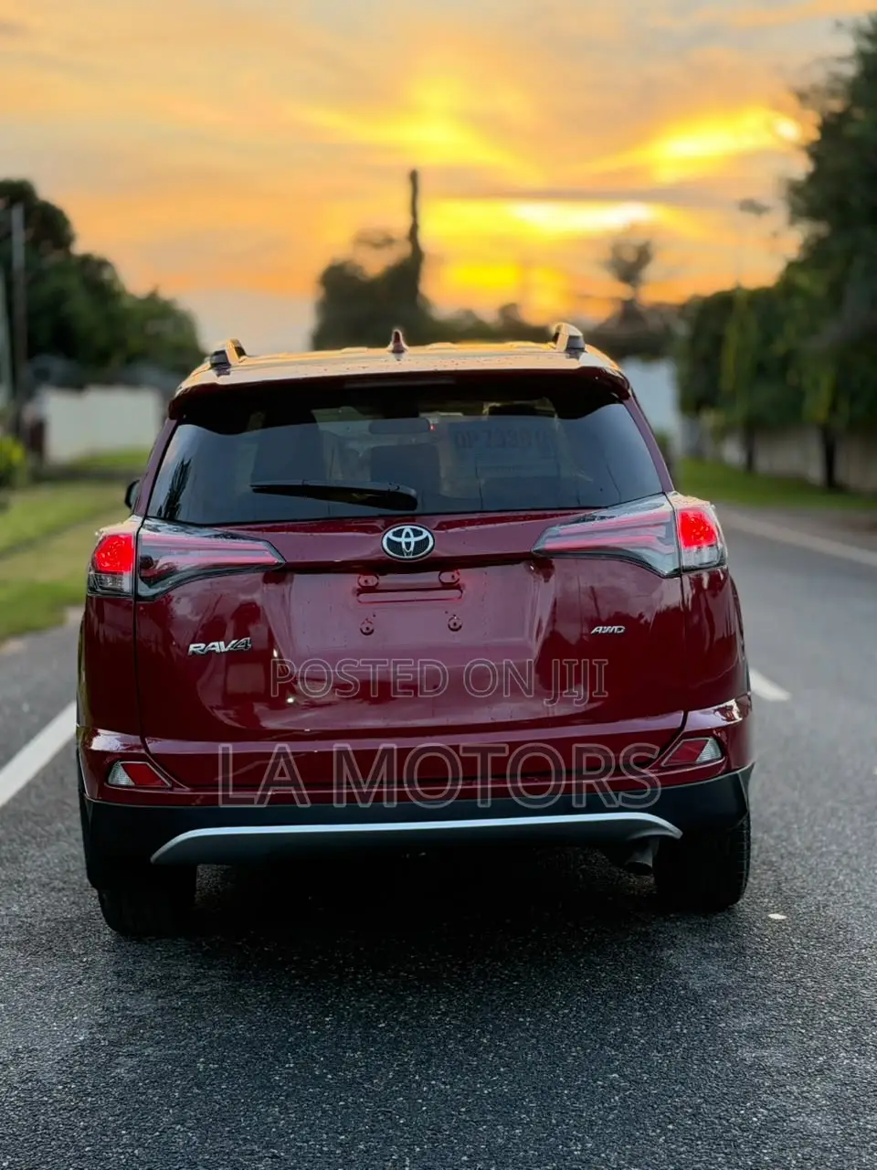 Toyota RAV4 2018 Red