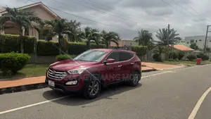 Hyundai Santa Fe 2015 Red