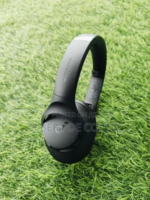 Soundcore Q20i Hybrid Noise Cancelling