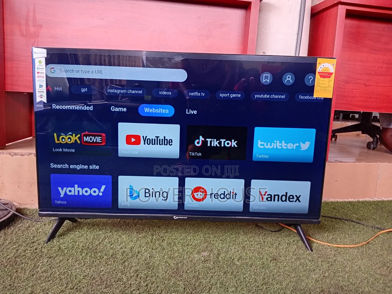 Massive Quality Smart TV With Stunning Pictures, Smart