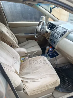 Nissan Versa 2008 Beige