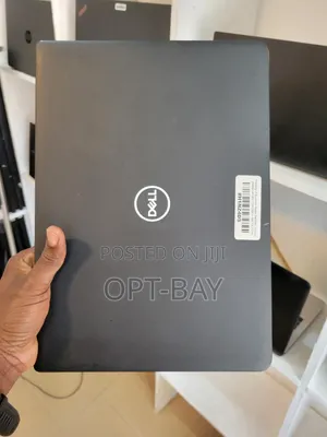 Laptop Dell Latitude 3500 16GB Intel Core i7 HDD+SSD 512GB