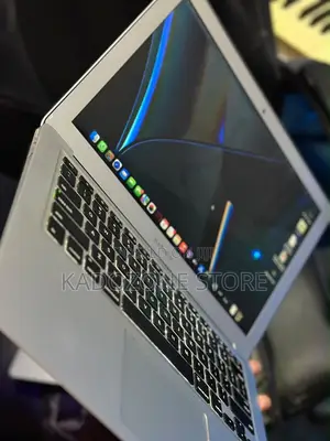 Laptop Apple MacBook Air 8GB Intel Core i5 SSD 128GB
