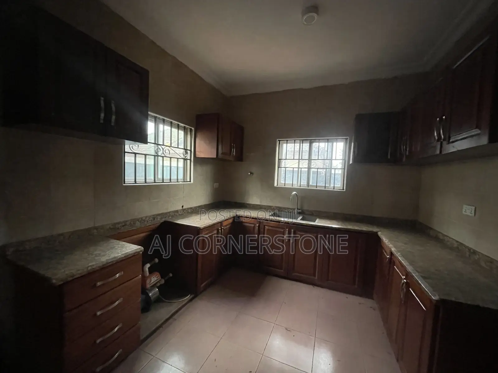 3bdrm House in Amasaman for rent