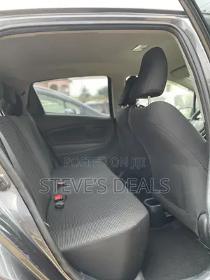 Toyota Vitz 1.3 FWD 5dr 2016 Gray