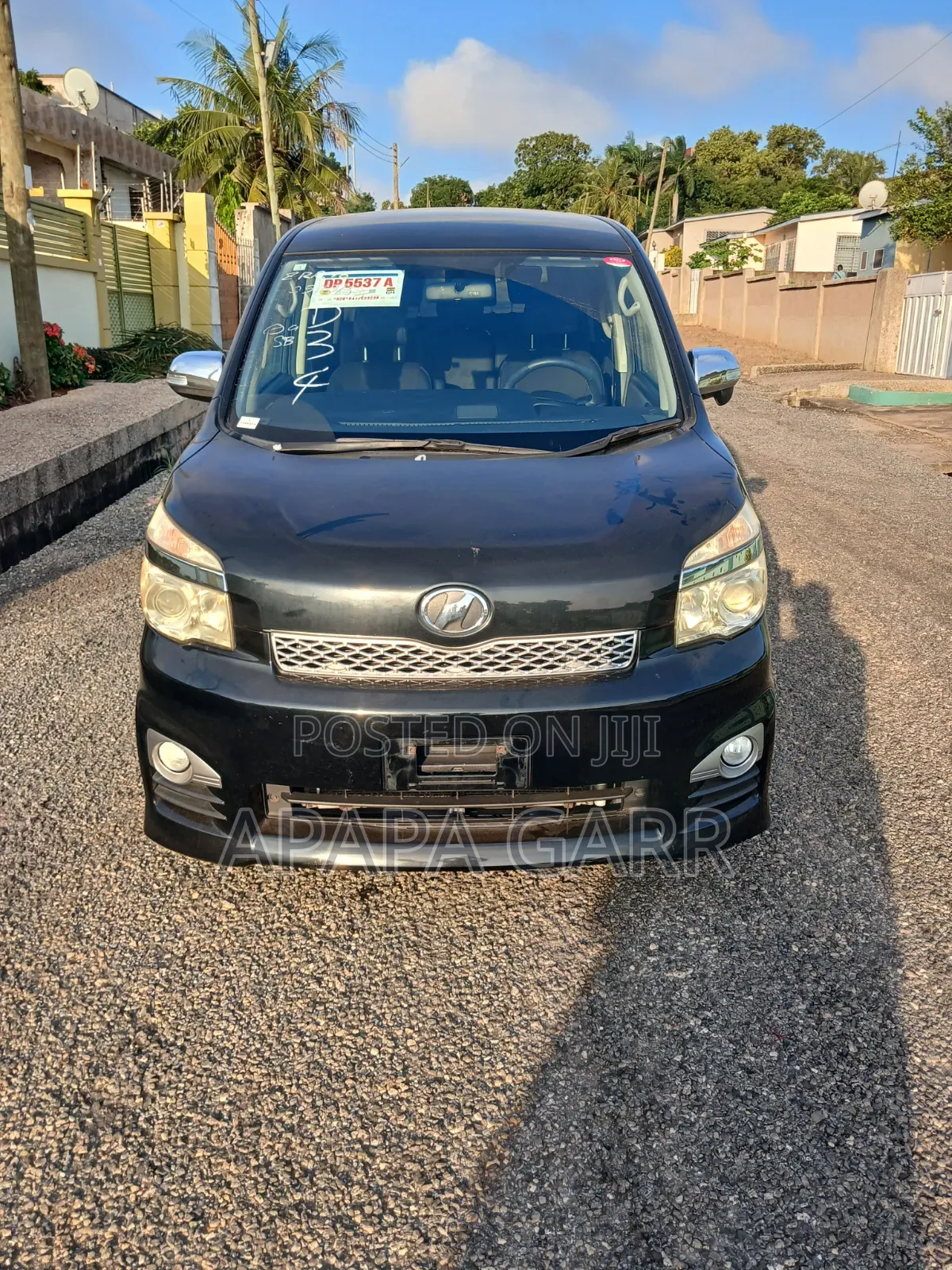 Toyota Voxy 2013 Black