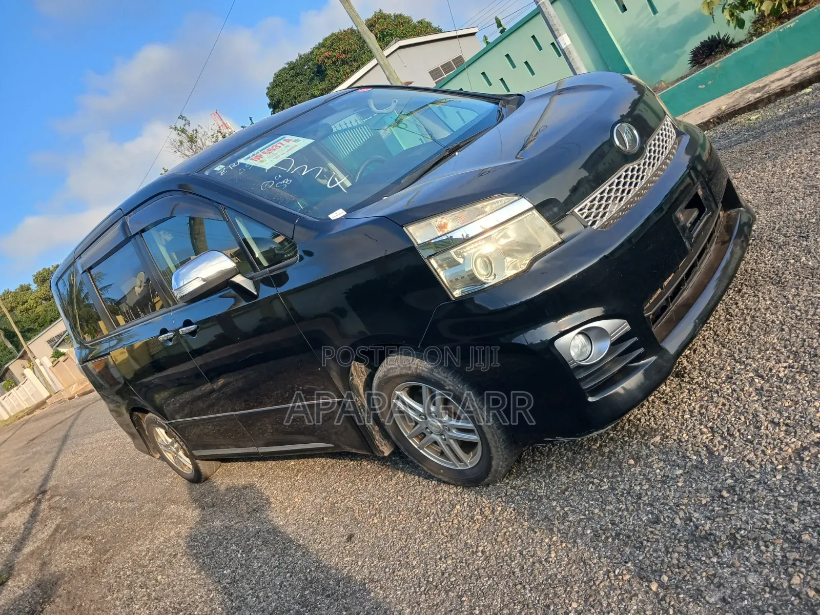 Toyota Voxy 2013 Black