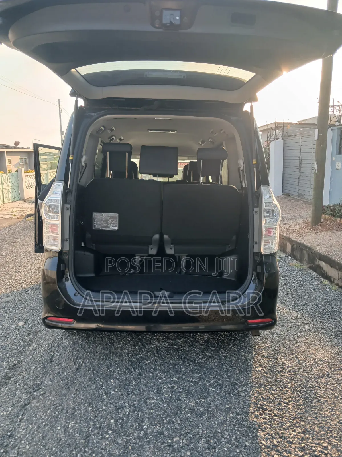 Toyota Voxy 2013 Black