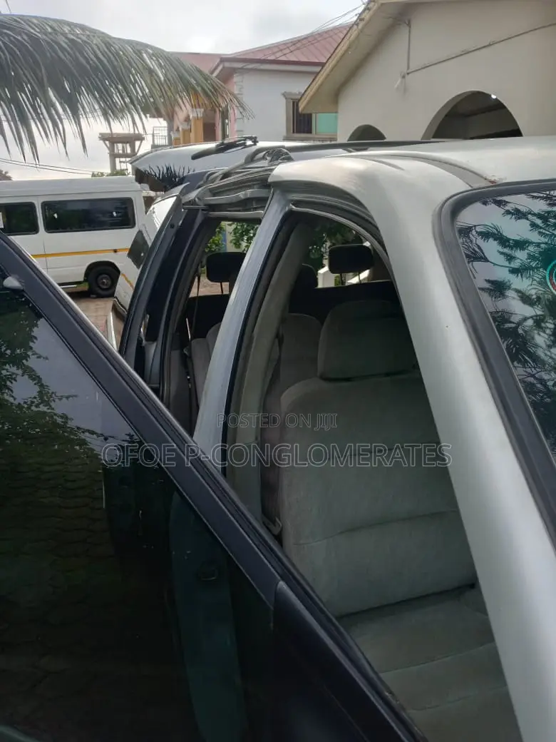 Honda Odyssey 2010 Silver