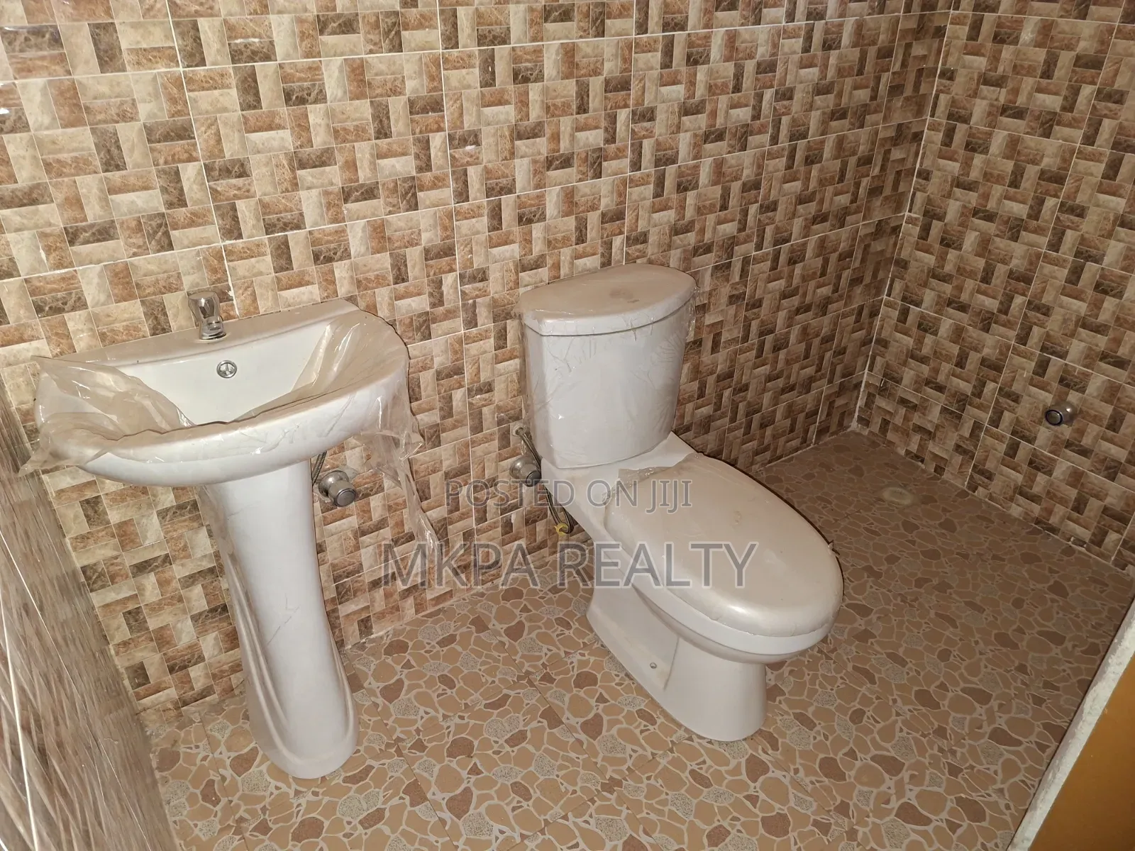 2bdrm Apartment in Mkpa Realty, Tamale Municipal for rent
