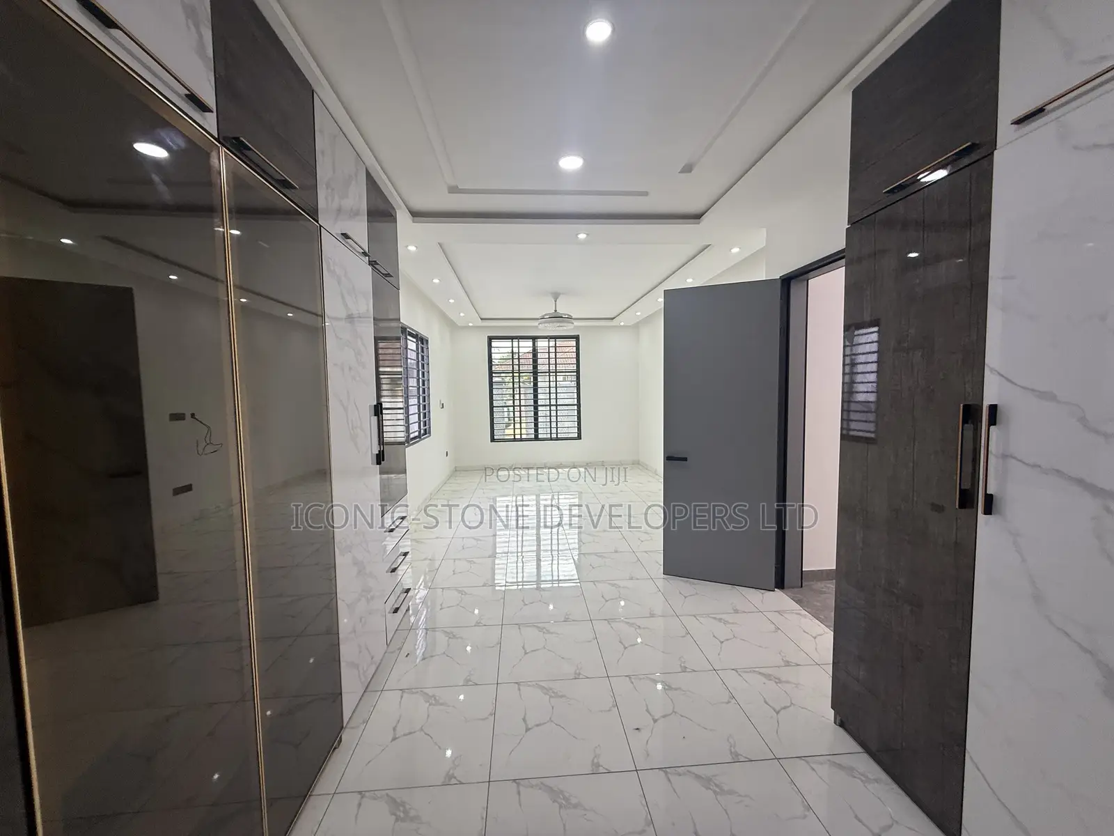 3bdrm House in Lakeside for sale