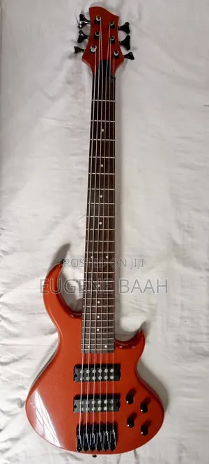 Bass Guitar, Gibson Six Strings