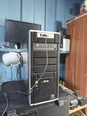 Desktop Computer Asus 6GB Intel Core 2 Duo HDD 320GB