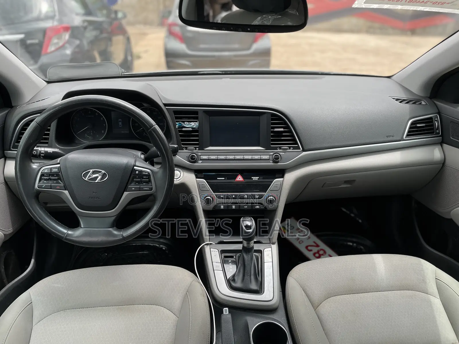 Hyundai Elantra Value Edition 2018 Gray