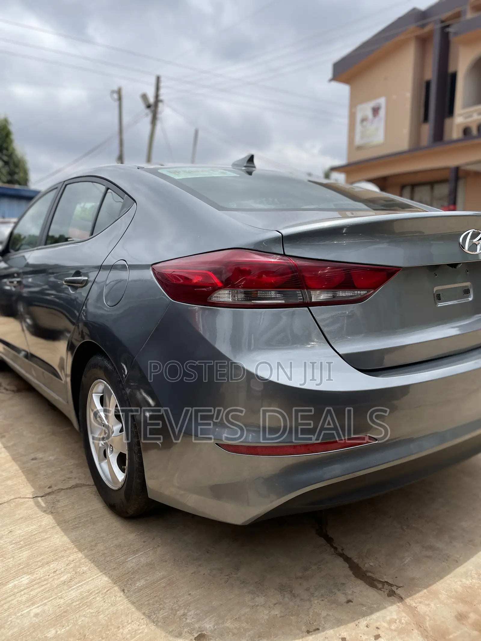Hyundai Elantra Value Edition 2018 Gray