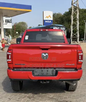 RAM 2500 Big Horn Crew Cab 4WD LB 2024 Red