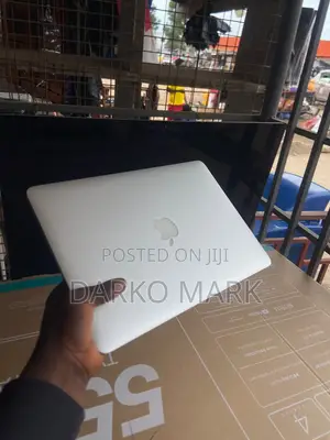 Laptop Apple MacBook Air 8GB Intel Core i5 SSD 256GB