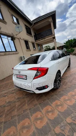 Honda Civic EX Sedan 2019 White