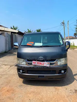 Toyota HiAce 2008 Black