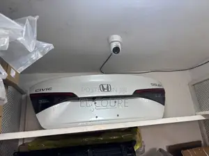 Honda Civic 2022-2023-2024-2025 Boot / Tailgate