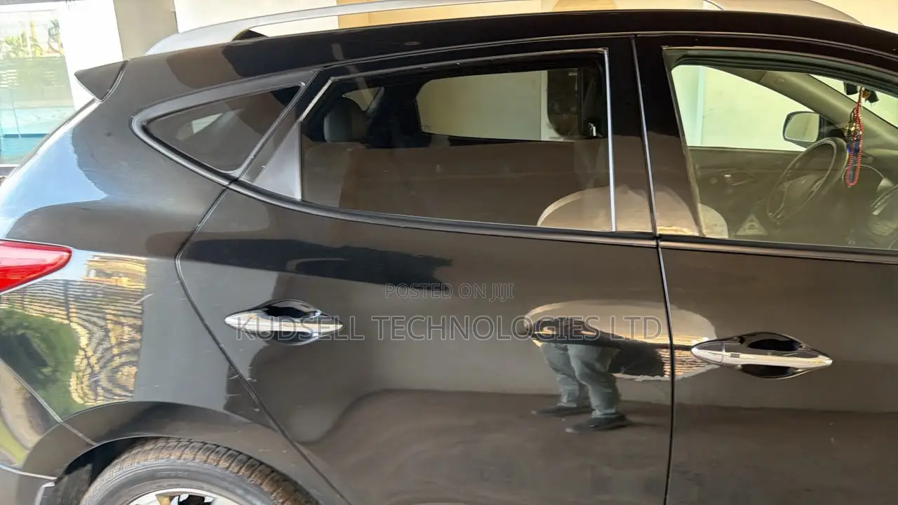 Hyundai Tucson 2015 Black