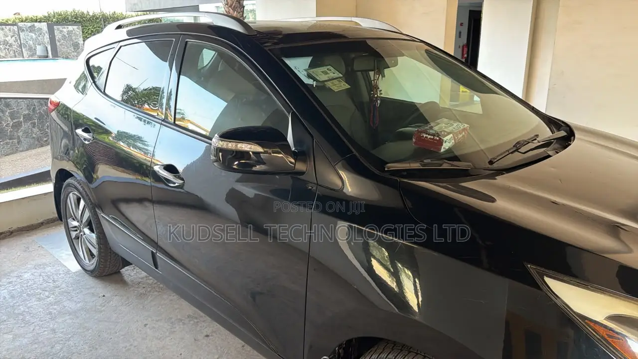 Hyundai Tucson 2015 Black