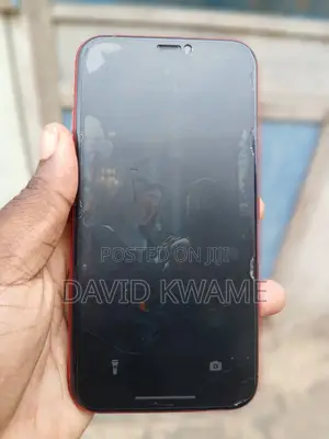 Apple iPhone 11 128 GB Red