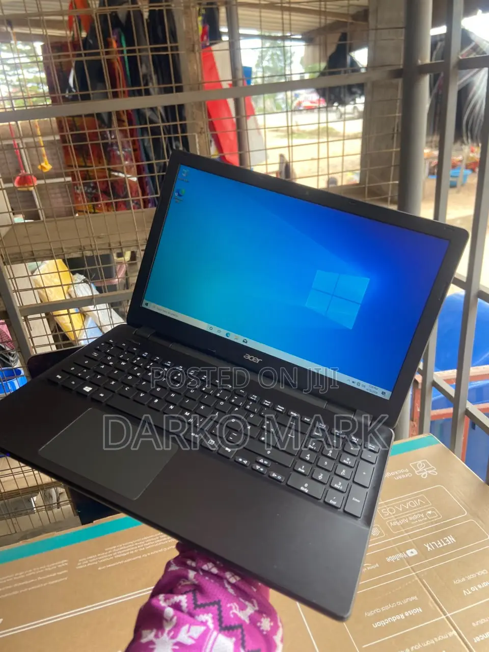 Laptop 8GB AMD A6 SSD 320GB