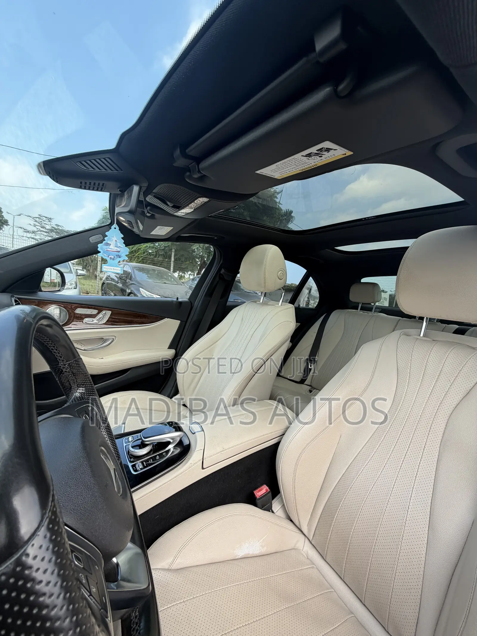 Mercedes-Benz E300 4Matic AWD Sedan (2.0L 4cyl 9A) 2017 Red
