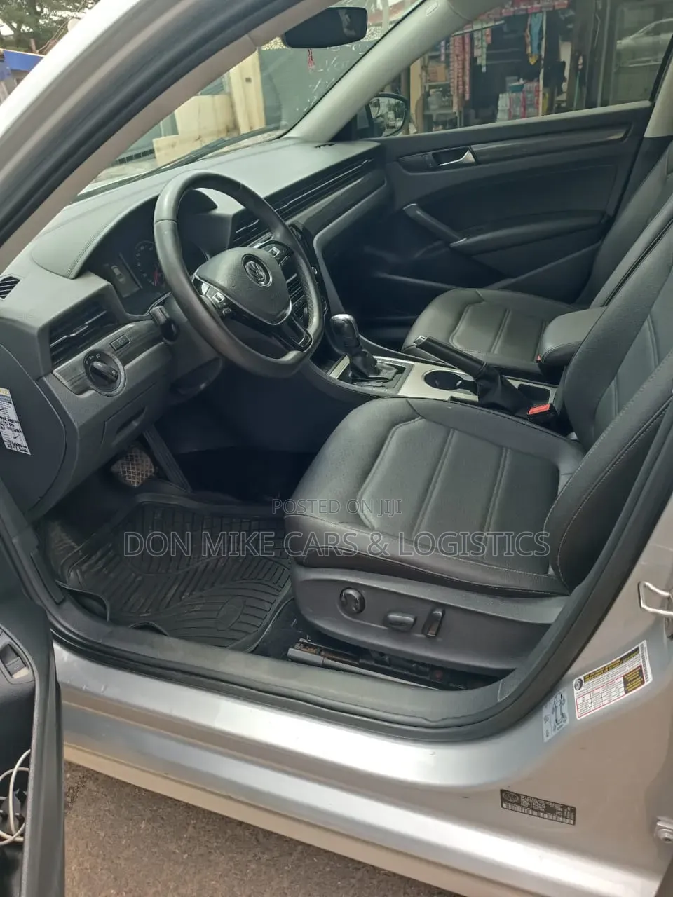 Volkswagen Passat 2021 Silver