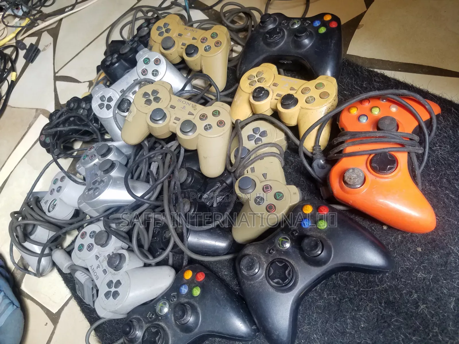 Original Home-Used Second-Hands Woodboard Rubberboard Controllers!