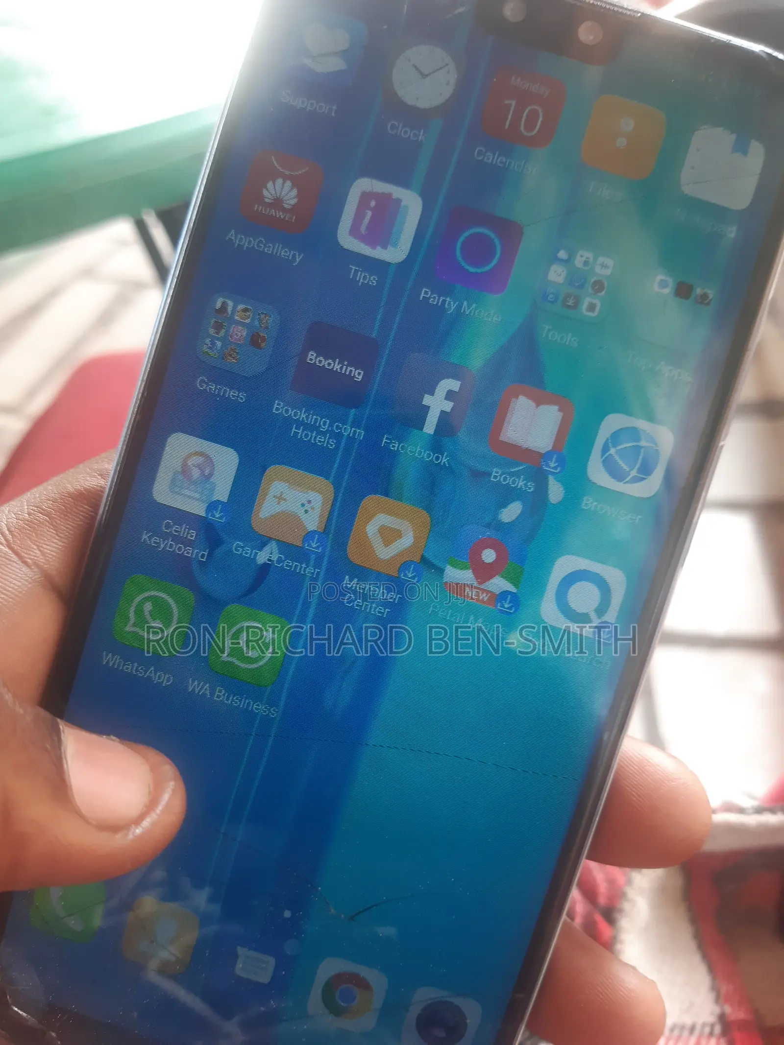 Huawei Y9 64 GB