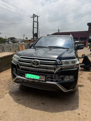 Toyota Land Cruiser 2017 Black