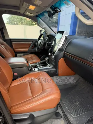 Toyota Land Cruiser 2017 Black