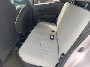 Toyota Vitz 2012 White
