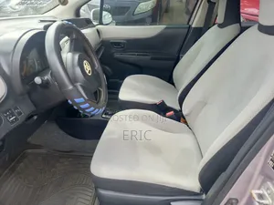 Toyota Vitz 2012 White