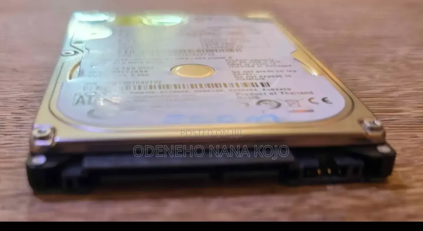 Laptop 4GB Intel SSHD (Hybrid) 1T