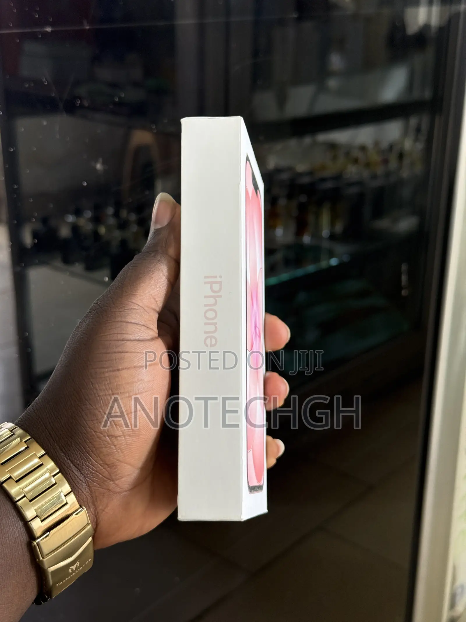 New Apple iPhone 17e 256 GB Pink