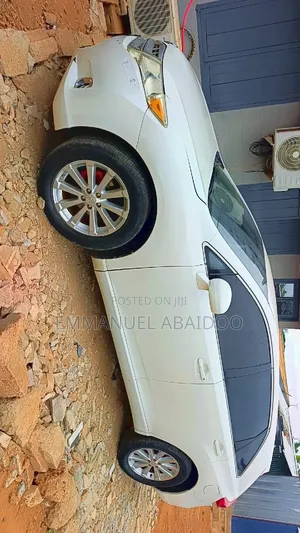 Toyota Venza AWD 2012 White