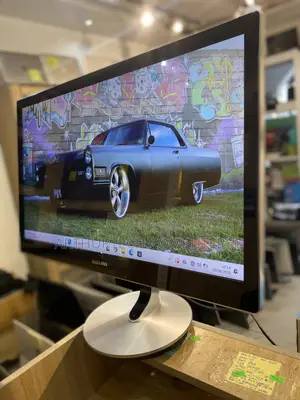 Samsung QHD Series 9, 27 Inch Gaming Monitor